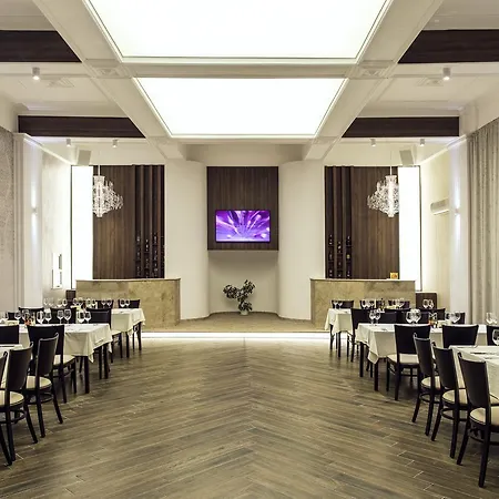 Orbita Hotel 2*